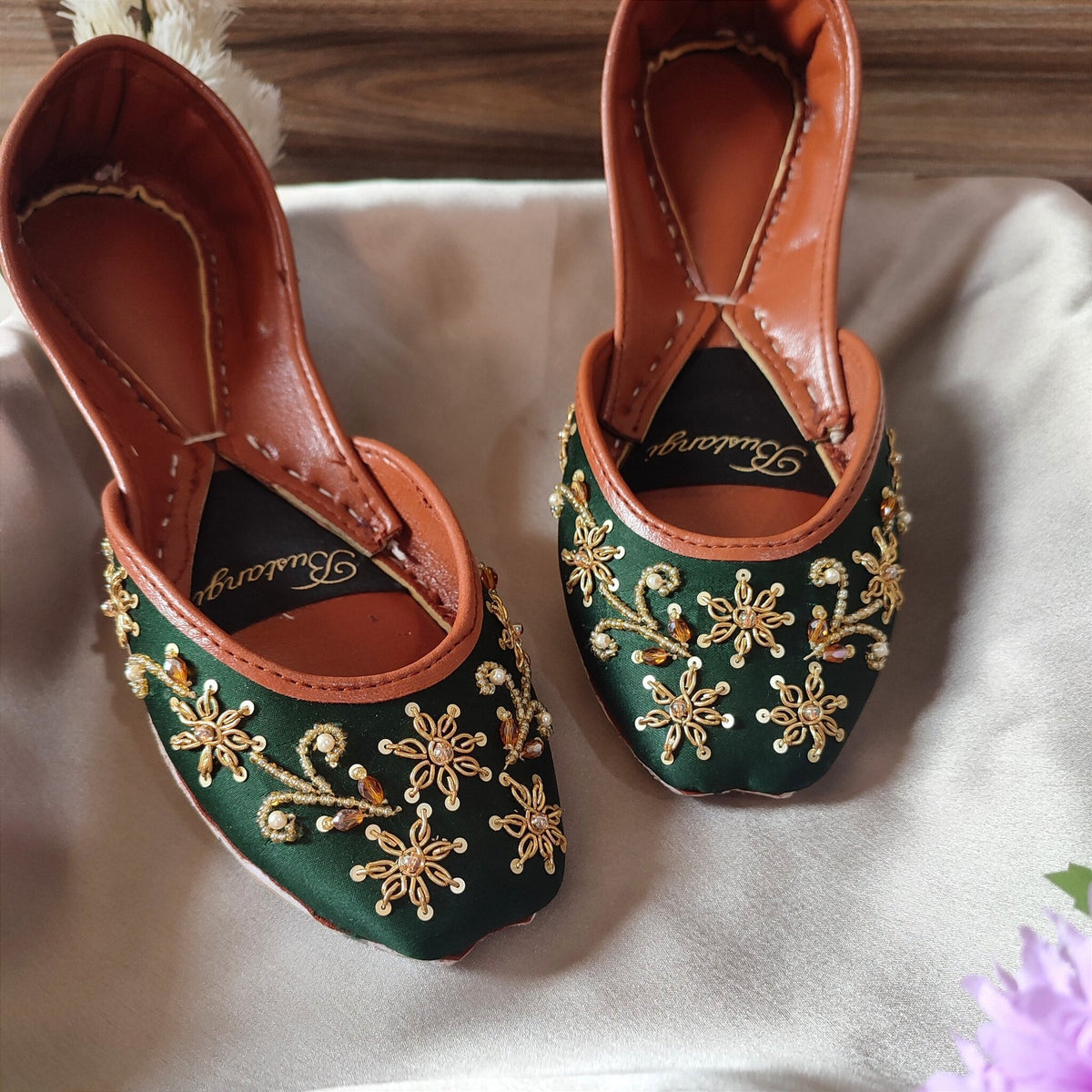 Green Zinnia Khussa For Women