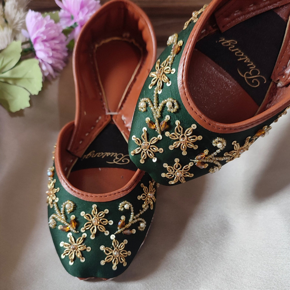 Green Zinnia Khussa For Women