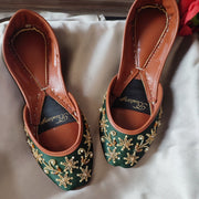 Green Zinnia Khussa For Women