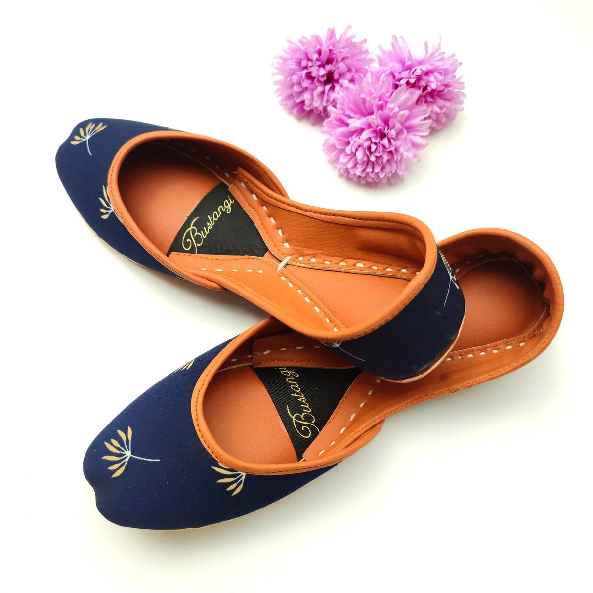 Blue Tulip Casual Khussa For Women