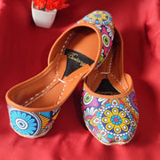 Satrangi Causal Khussa For Women