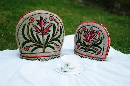 Multi-Color Flower Embroidered Tea Cozy Set