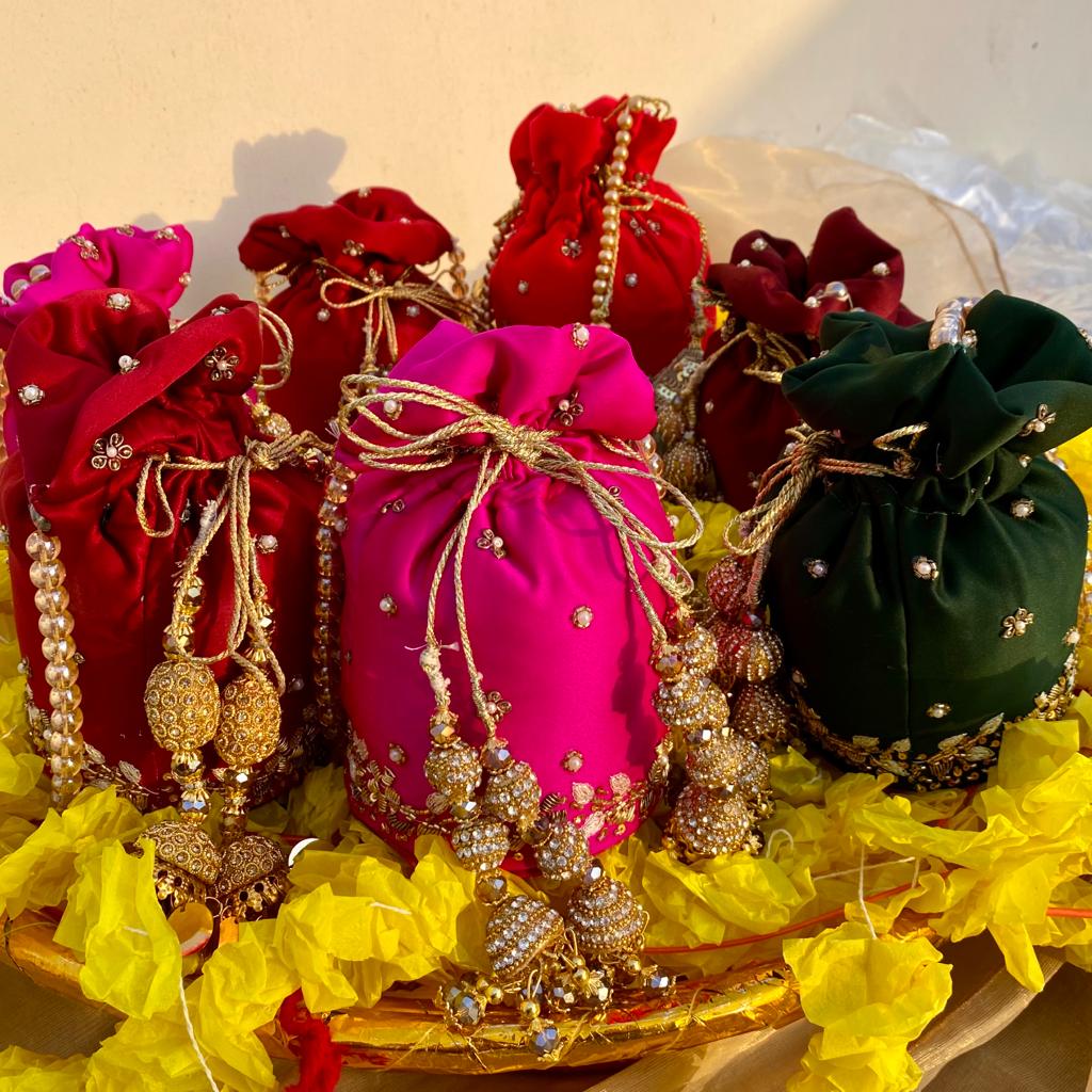 Motia Floral Potli-Batwa For Bridal/Wedding