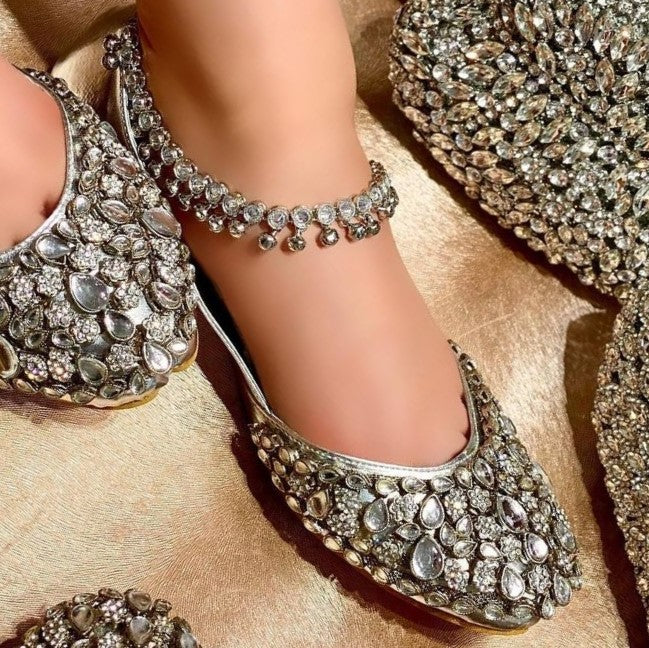 Bridal Kundan Embellished Women Khussa